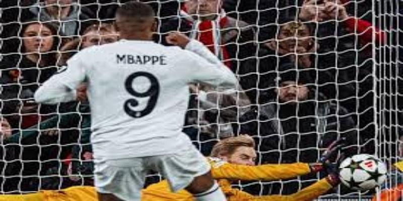 姆巴佩健康危机回顾与康复进程- 米兰体育