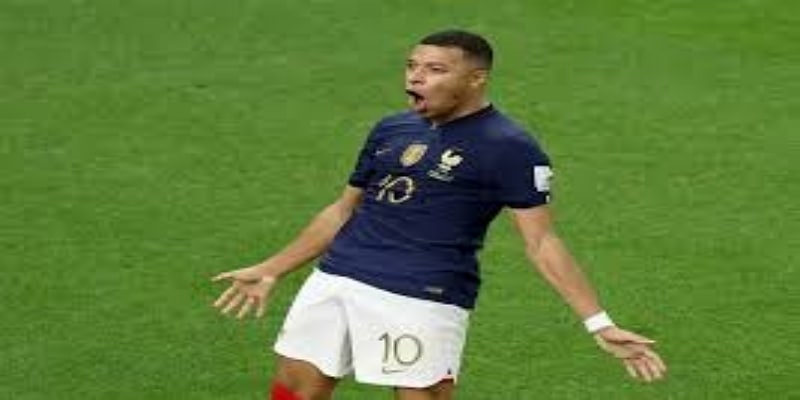 战术体系受影响与临时调整- 米兰体育