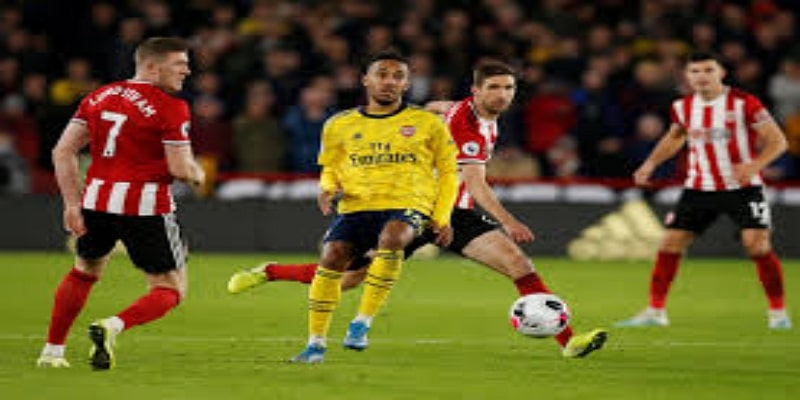 贝尔萨魔法：从边锋到全能前腰  - 米兰体育