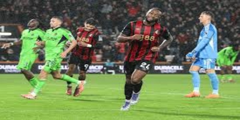 克洛普香港记者会的幽默回应与战术背后的深意-米兰体育